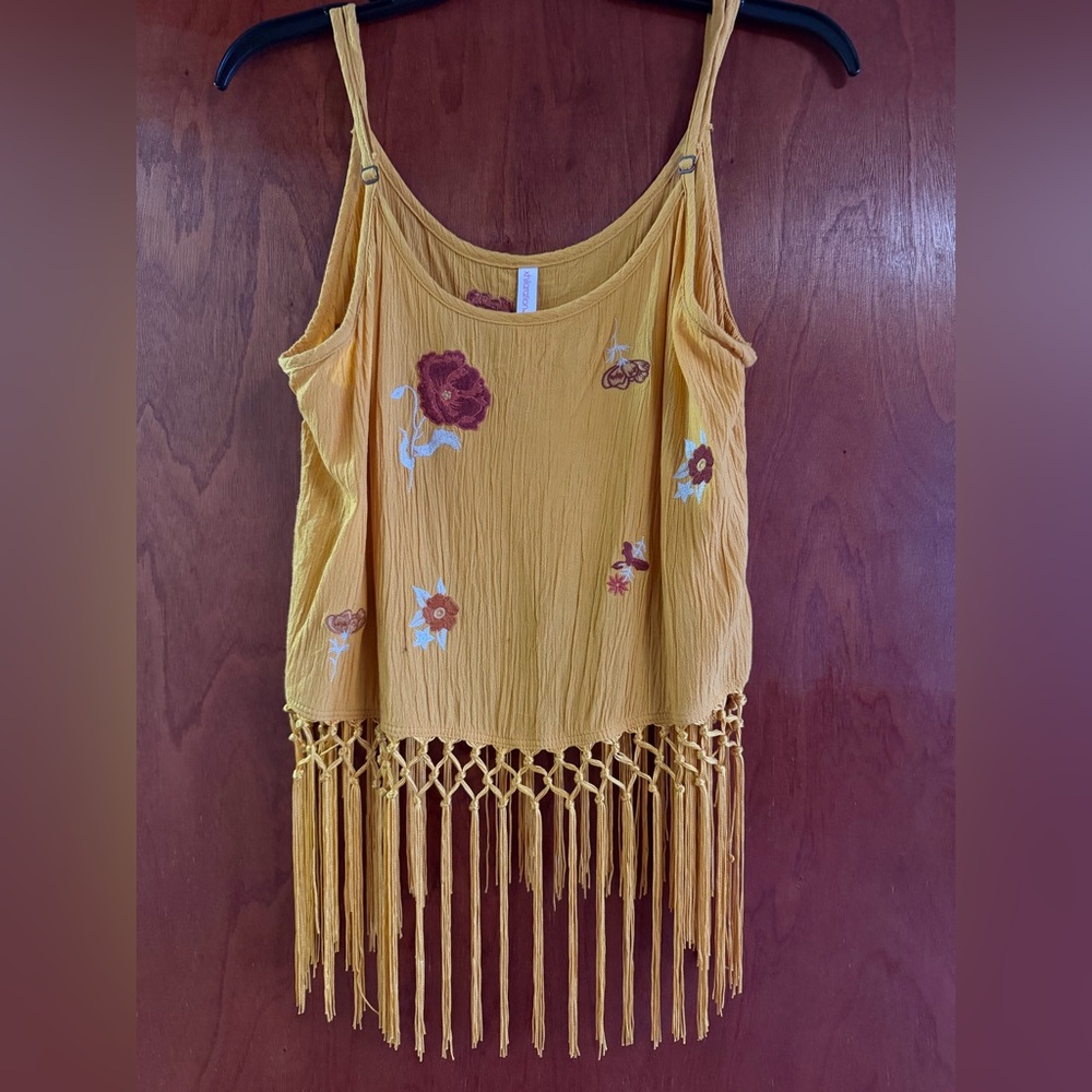 Xhilaration Women’s Spaghetti Strap Yellow Fringe & Floral Top Size L